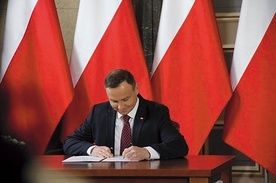 Andrzej Duda chciał podpisać ustawę „w sercu Górnego Śląska”.