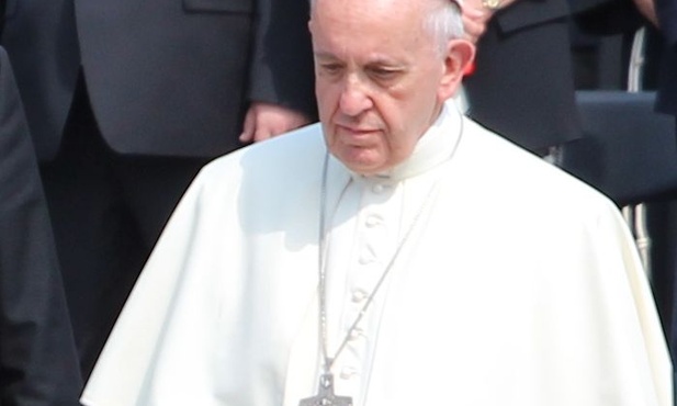 Papież potwierdza, że mimo zamachów odwiedzi Egipt 