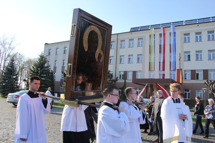 Powitanie ikony MB Częstochowskiej w WSD w Łowiczu