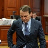 Sikorski: Nie zajmowałem się organizacją wizyty z 10 kwietnia 2010 r.