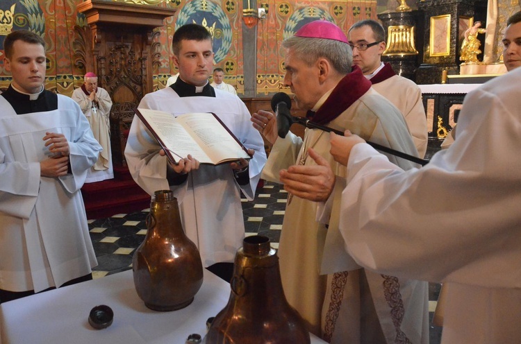 Msza Krzyżma świętego w Sandomierzu