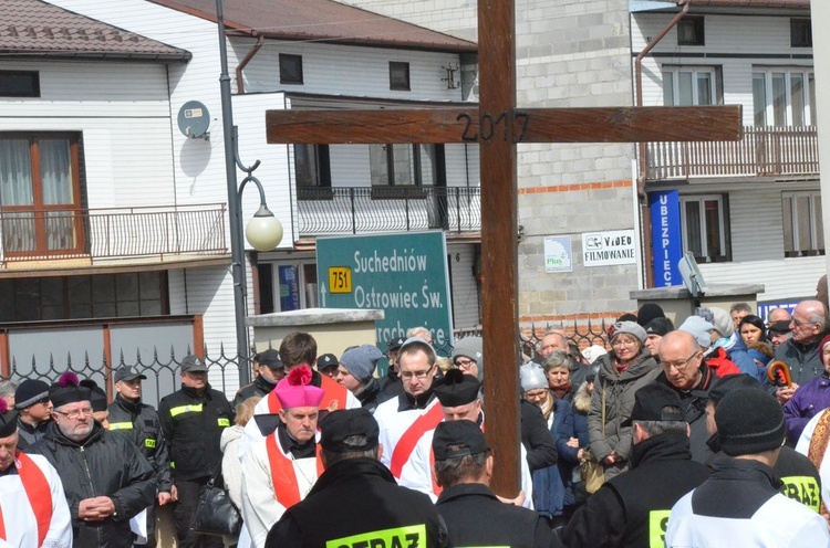 Droga Krzyżowa na Święty Krzyż