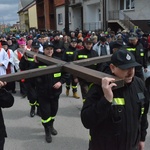 Droga krzyżowa na Święty Krzyż 