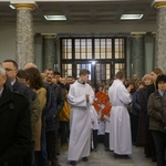 Liturgia Wielkiego Piątku w parafii NSPJ w Nowym Targu 