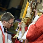 Wielki Piątek. Liturgia Męki Pańskiej w katedrze