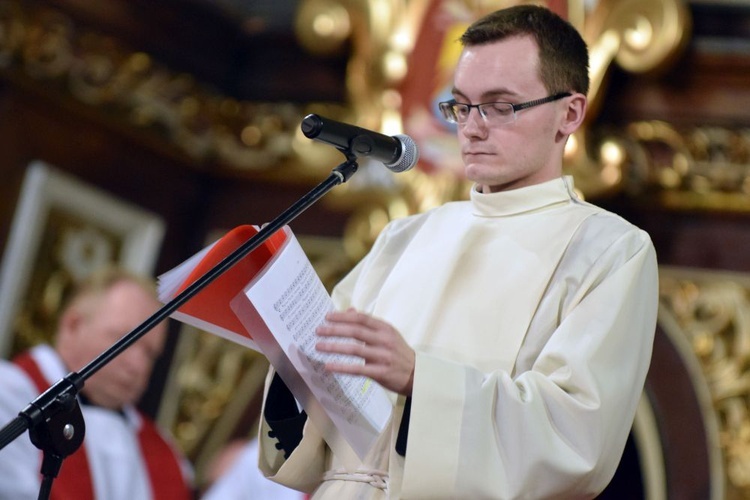 Wielki Piątek. Liturgia Męki Pańskiej w katedrze