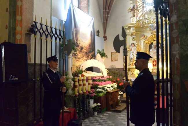 Groby Pańskie w diecezji radomskiej