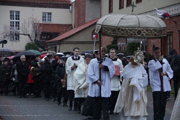 Msza św. rezurekcyjna w katedrze oliwskiej 