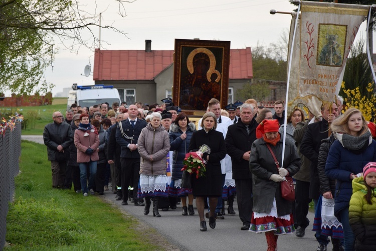 Powitanie ikony MB Częstochowskiej w Kaszewach Kościelnych