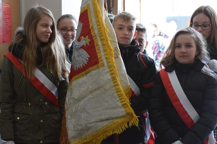 Pogrzeb ofiar katestrofy w Świebodzicach