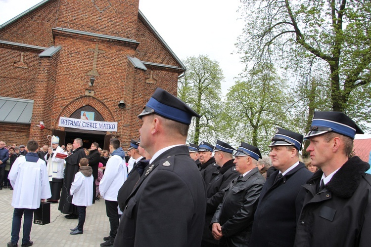 Powitanie ikony MB Częstochowskiej w Strzegocinie