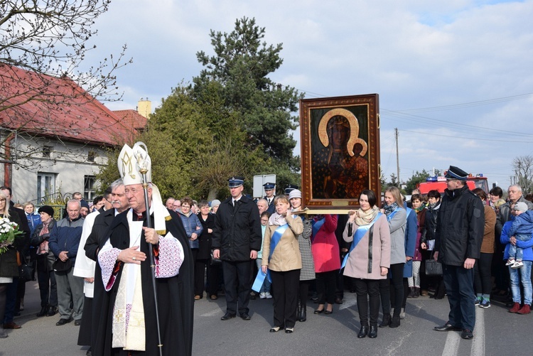 Powitanie ikony MB Częstochowskiej w Witoni