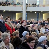 Niedziela Miłosierdzia 2017 - Msza św. pod przewodnictwem metropolity krakowskiego