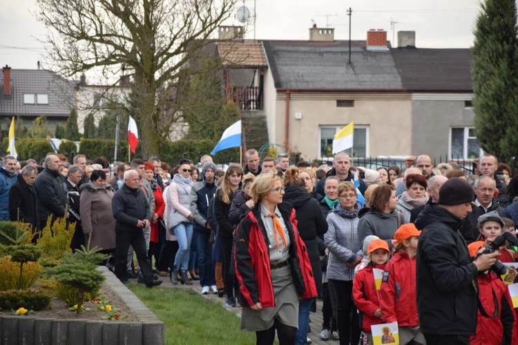 Powitanie ikony MB Częstochowskiej w Kutnie-Dybowie