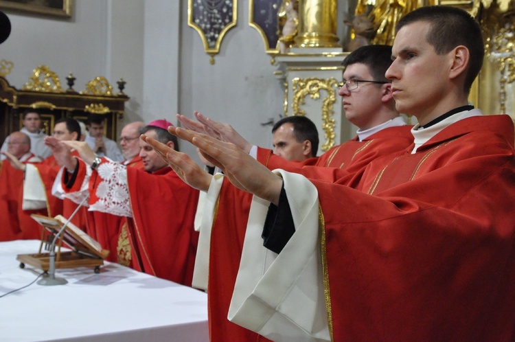 Bierzmowanie w bazylice św. Mikołaja w Bochni