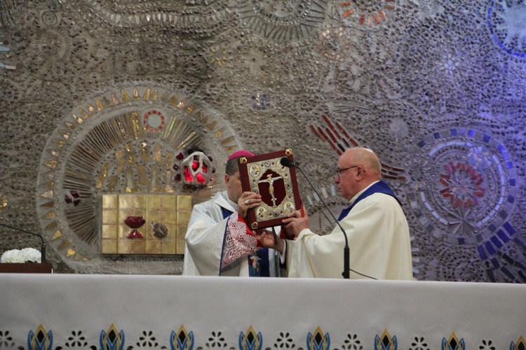 Powitanie ikony MB Częstochowskiej w Kutnie-Woźniakowie