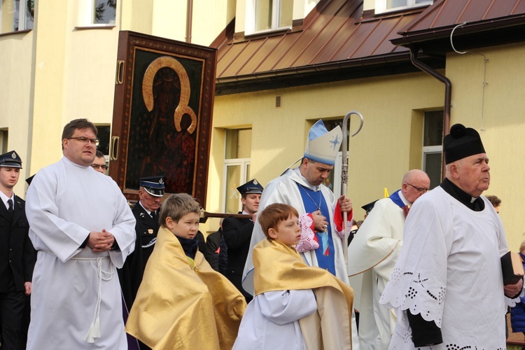 Powitanie ikony MB Częstochowskiej w Kutnie-Woźniakowie