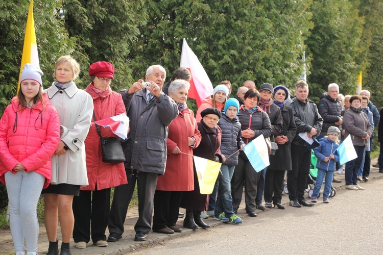 Powitanie ikony MB Częstochowskiej w Kutnie-Woźniakowie