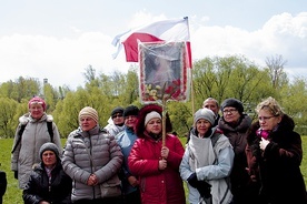 Pątnicy z Oleśnicy na Dolnym Śląsku przyjeżdżają do Łagiewnik od 2001 roku.
