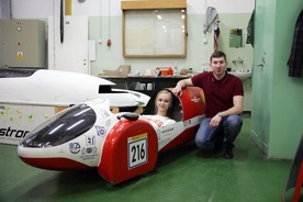 Aleksandra Arciszewska i Bartłomiej Ząbek mają nadzieję na udany start w czasie tegorocznego Shell Eco-marathon w Londynie