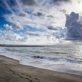 Papież przekazał pieniądze na plażę dla niepełnosprawnych