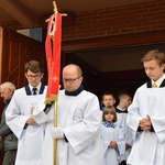 Powitanie ikony MB Częstochowskiej w parafii św. Jadwigi w Kutnie