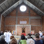 Powitanie ikony MB Częstochowskiej w parafii św. Wawrzyńca w Kutnie