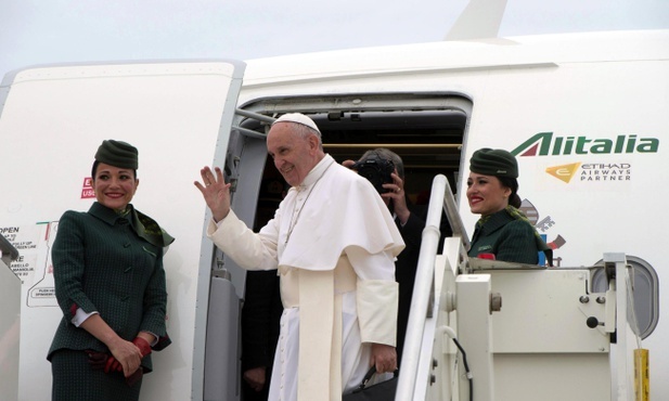 Franciszek przybył do Egiptu