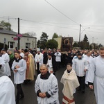 Powitanie ikony MB Częstochowskiej w parafii św. Jana Chrzciciela w Kutnie