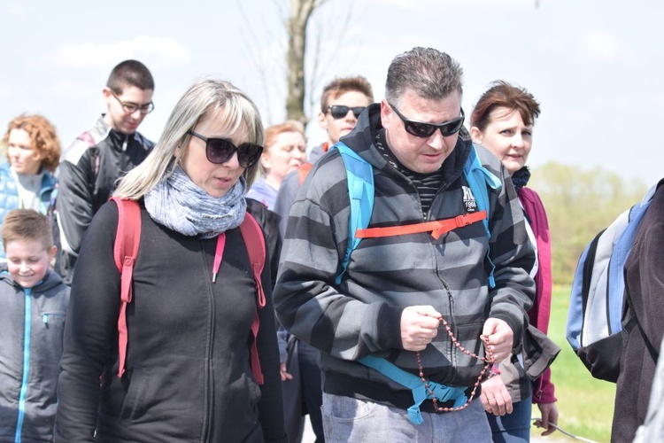 Pielgrzymka do Matki Bożej Dobrej Rady - Przystanek w Wirach