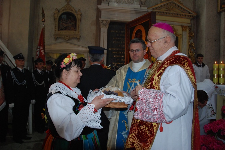 Powitanie ikony MB Częstochowskiej w Łaniętach