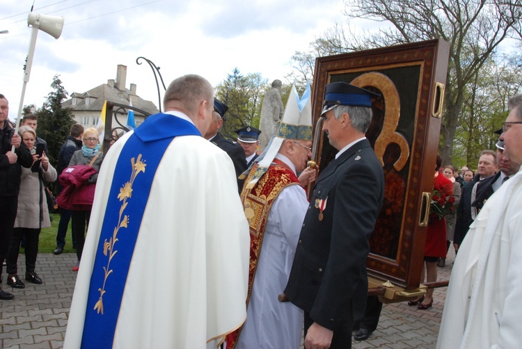 Powitanie ikony MB Częstochowskiej w Łaniętach