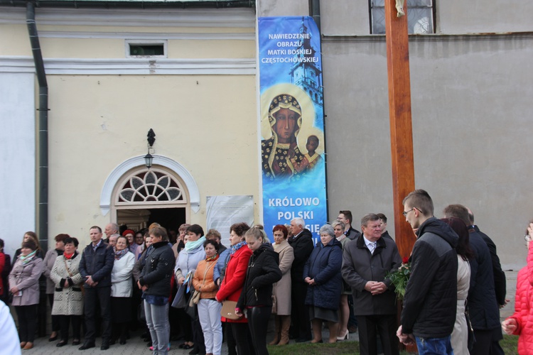 Powitanie ikony MB Częstochowskiej w Łaniętach