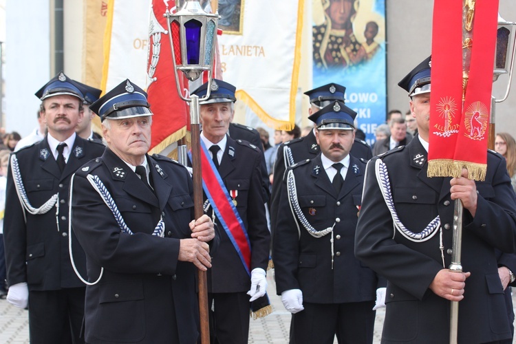 Powitanie ikony MB Częstochowskiej w Łaniętach