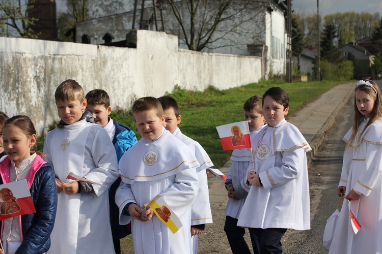 Powitanie ikony MB Częstochowskiej w Łaniętach