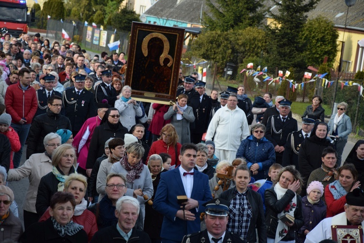 Powitanie ikony MB Częstochowskiej w Strzelcach