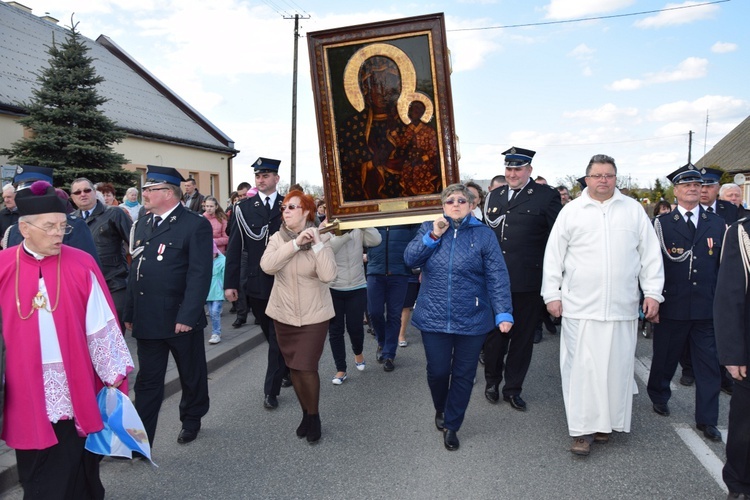 Powitanie ikony MB Częstochowskiej w Strzelcach