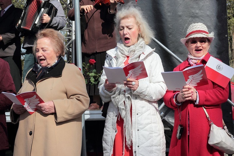 Koszalińskie śpiewanie pieśni patriotycznych