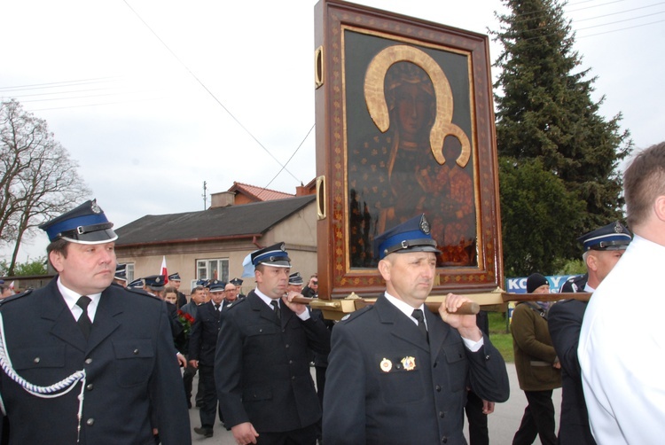 Powitanie ikony MB Częstochowskiej w Nowem