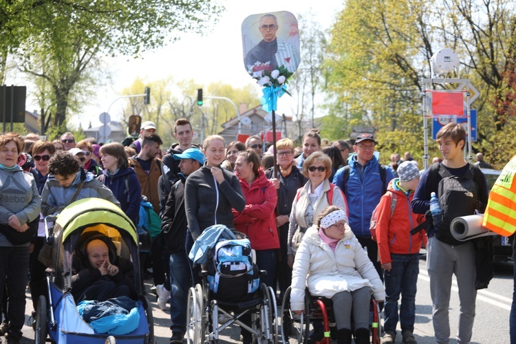 Niepełnosprawni z "Ady" na pielgrzymce do Jezusa Miłosiernego