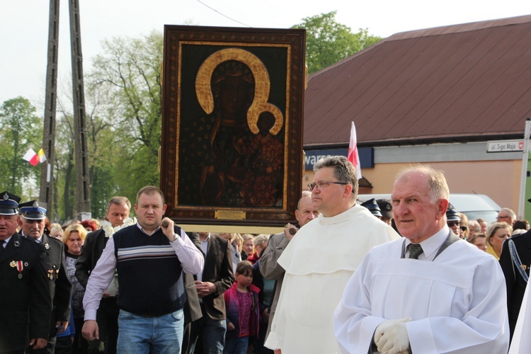 Powitanie ikony MB Częstochowskiej w Krośniewicach