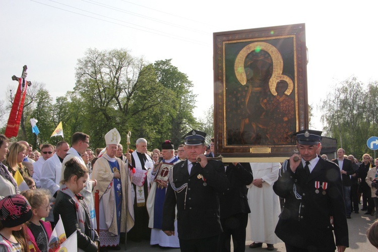 Powitanie ikony MB Częstochowskiej w Krośniewicach