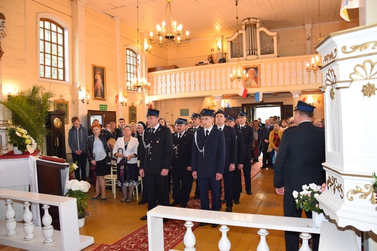 Powitanie ikony MB Częstochowskiej w Imielnie