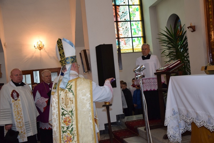 Powitanie ikony MB Częstochowskiej w Ostrowach