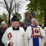 Powitanie ikony MB Częstochowskiej w Ostrowach