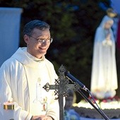 O. Javier Álvarez-Ossorio SScc podziękował ordynariuszowi  za ustanowienie nowego miejsca kultu.