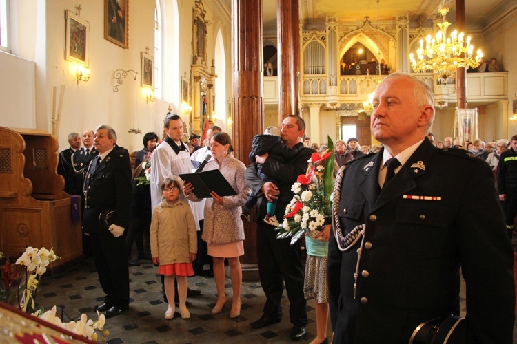 Powitanie ikony MB Częstochowskiej w Dąbrowicach