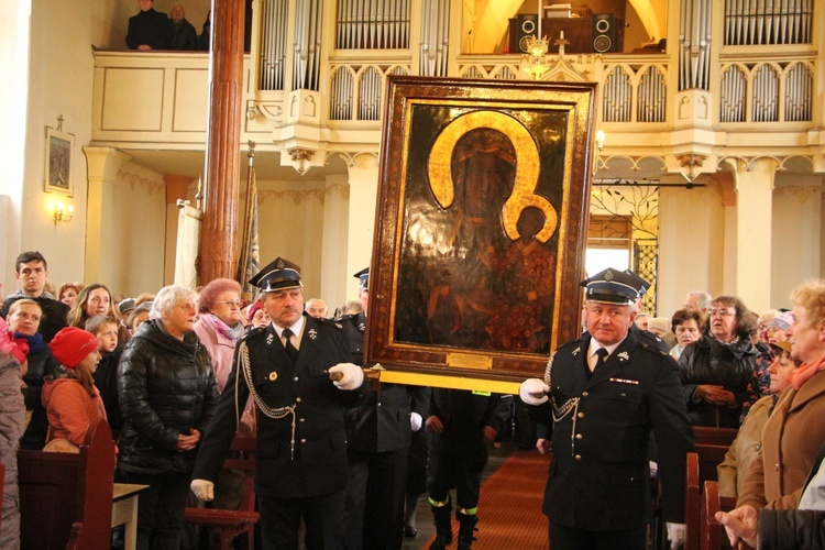 Powitanie ikony MB Częstochowskiej w Dąbrowicach