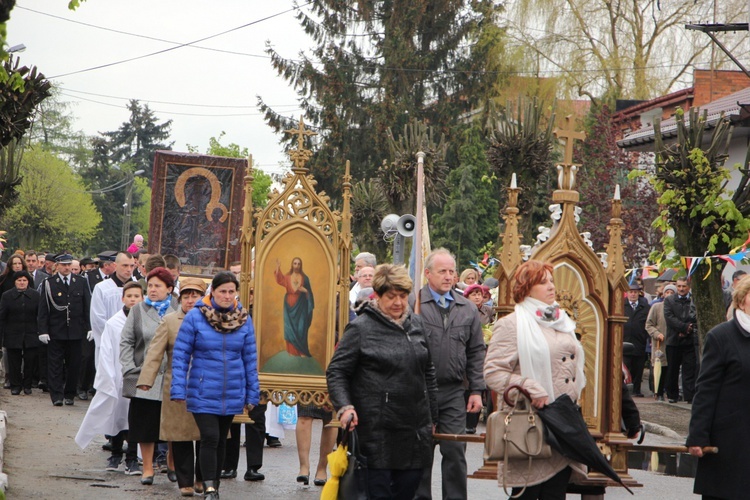 Powitanie ikony MB Częstochowskiej w Dąbrowicach