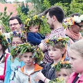 Stare ogrody co roku są miejscem rodzinnego świętowania.